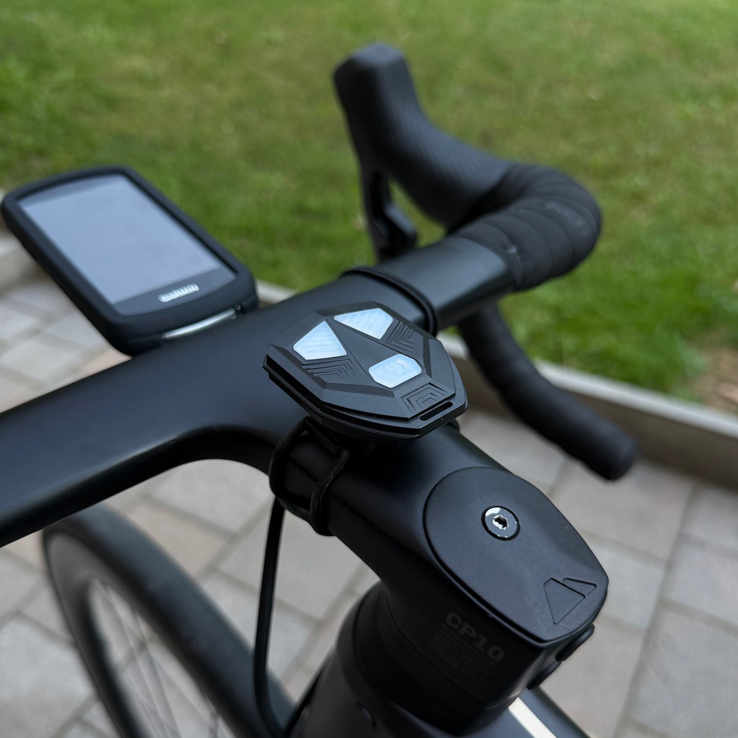 TurnLite - Wireless bike turn signal system